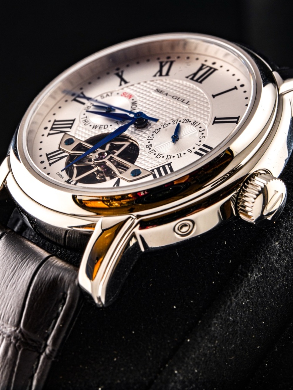 Seagull Watch | Flywheel Multifunctional Business Watch 42mm - Picture 7 of 14